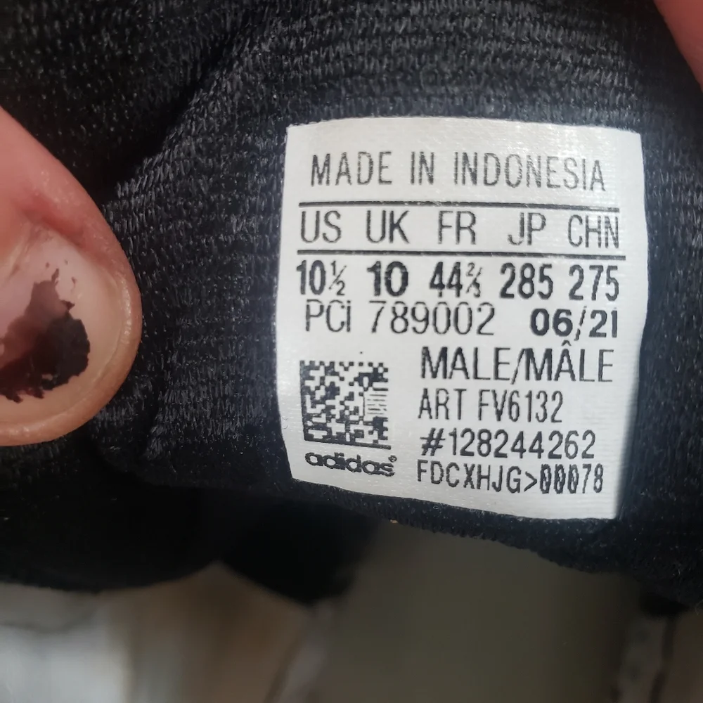 Adidas Black and White Top 10 High-Top Sneakers - Picture 6 of 6